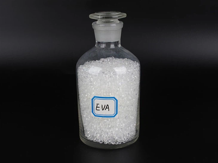 hot melt adhesive granules for bonding the EPE foam